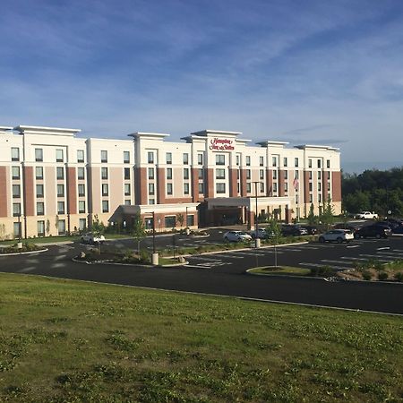 Hampton Inn & Suites Newburgh Stewart Airport, Ny Exterior foto